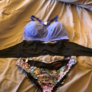 Sports bra. Strapless bra and bikini bottoms